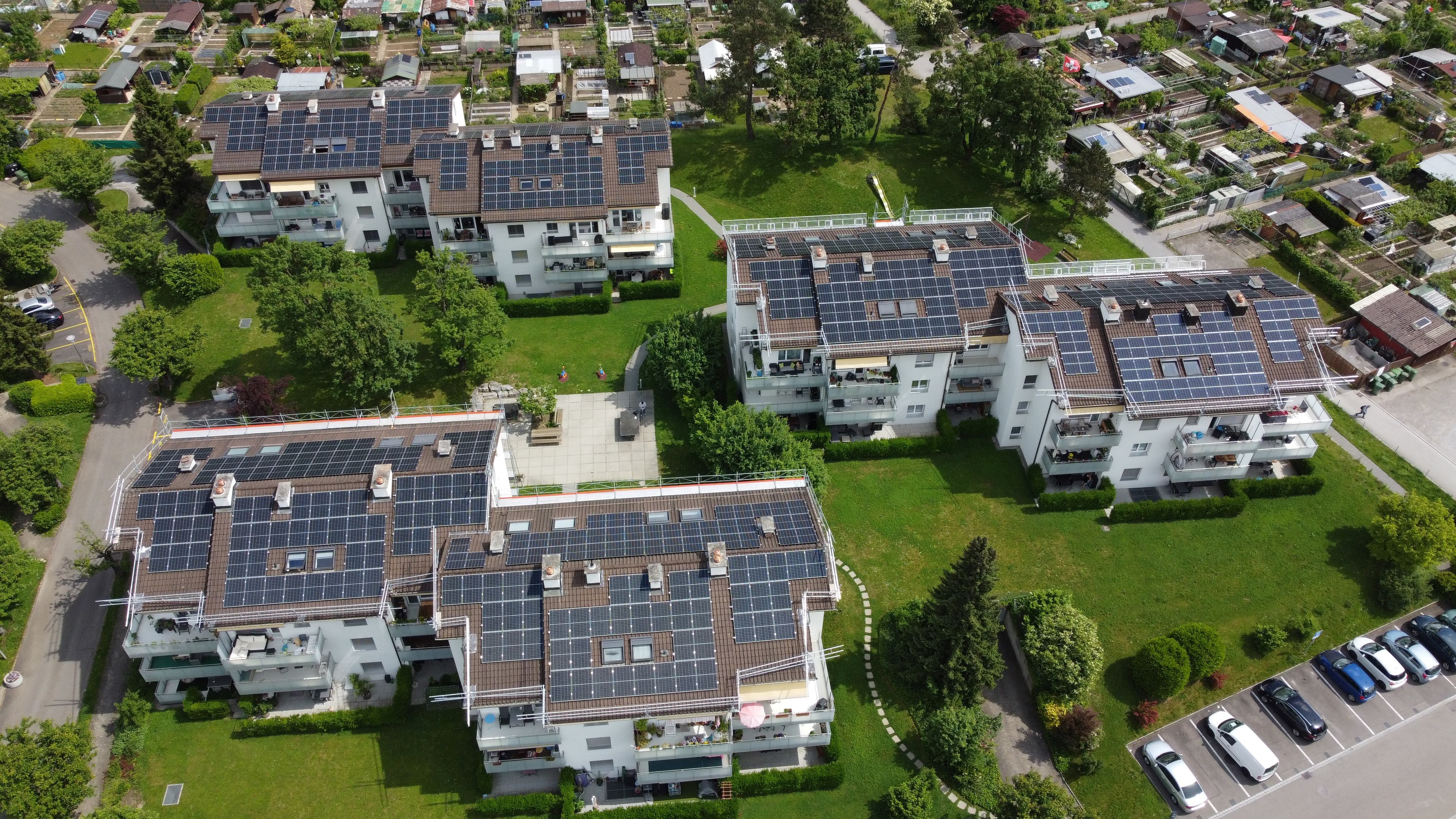Photovoltaikanlage von energy4swiss in Schlieren.